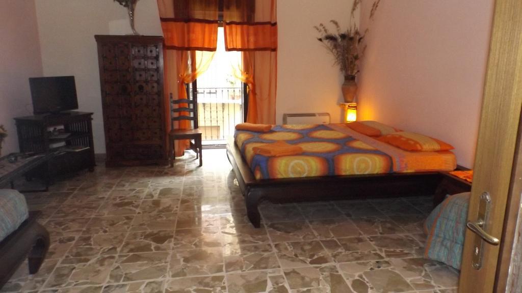 Bed And Breakfast Baobab Пьяцца-Армерина Экстерьер фото